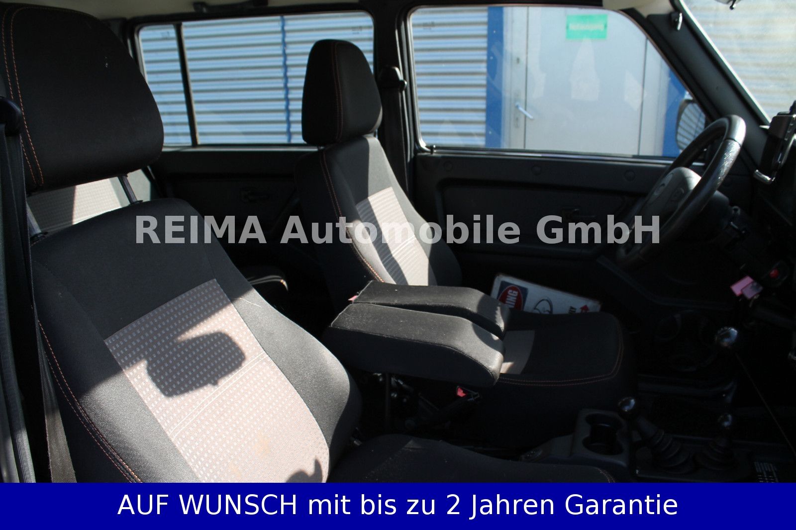 Fahrzeugabbildung Lada Taiga 5-trg. Urban 4x4, Anhängerkupplung