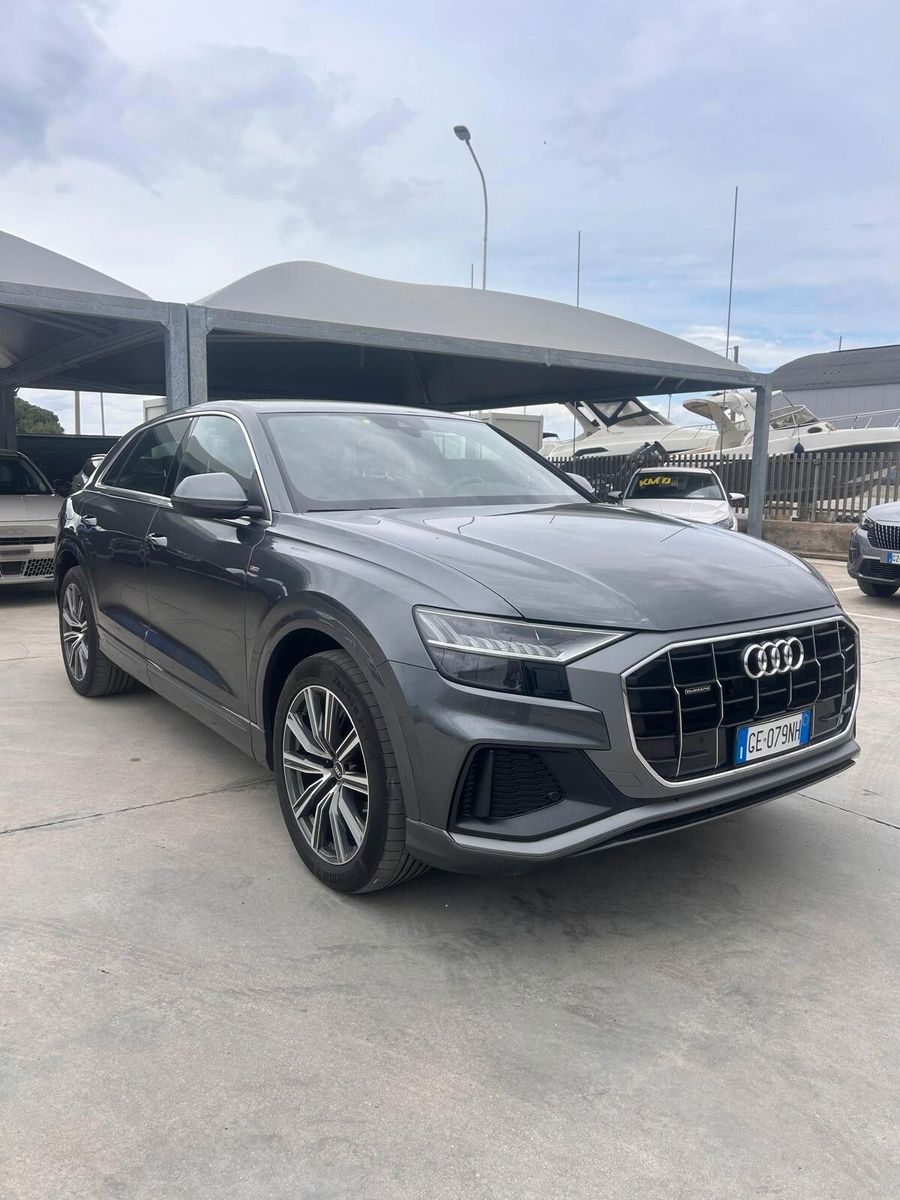 AUDI Audi Q8 50 TDI 286 CV quattro tiptronic