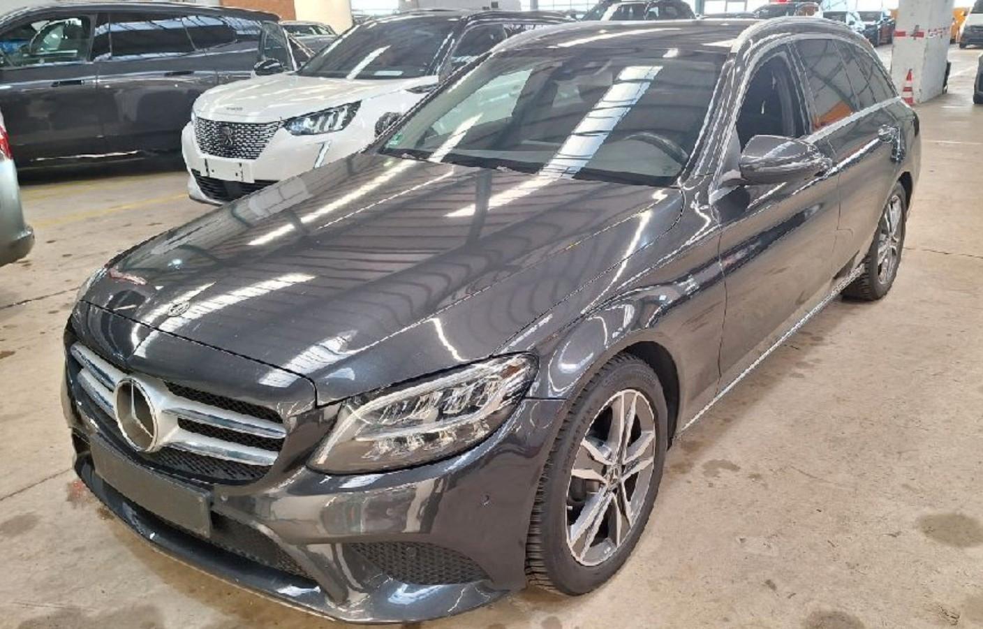 Mercedes-Benz C 220 d T-Modell Avantgarde Navi LED Kamera ACC