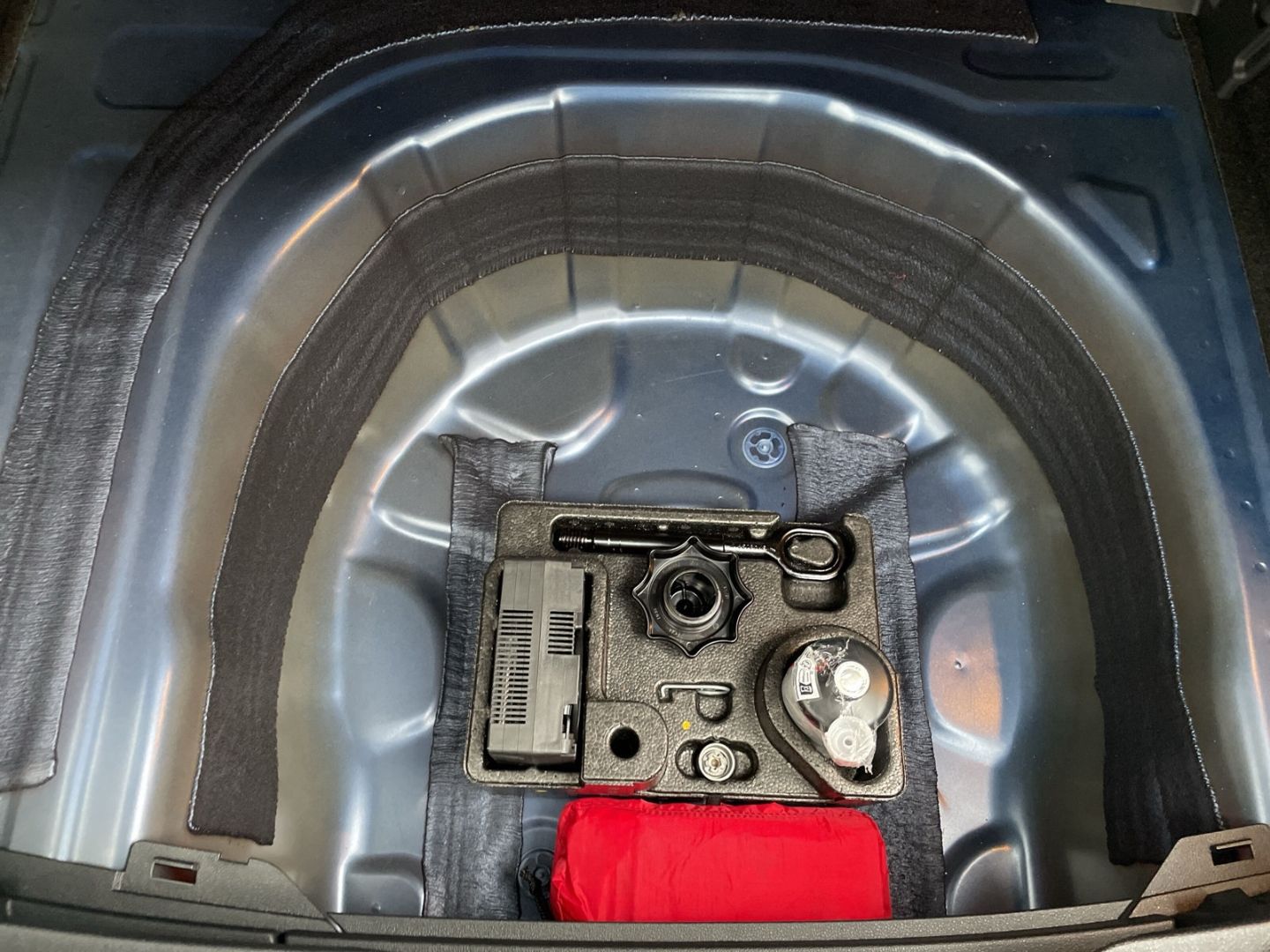 Taigo 1.0 TSI DSG R-Line Black Style Kamera/Pano