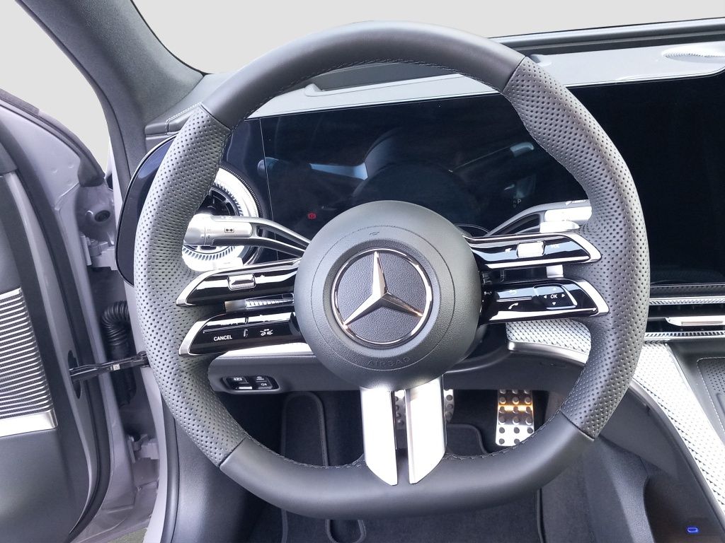 Fahrzeugabbildung Mercedes-Benz C 400 4M AMG*Pano-Dach*Massage*Sitzklima*360 °**