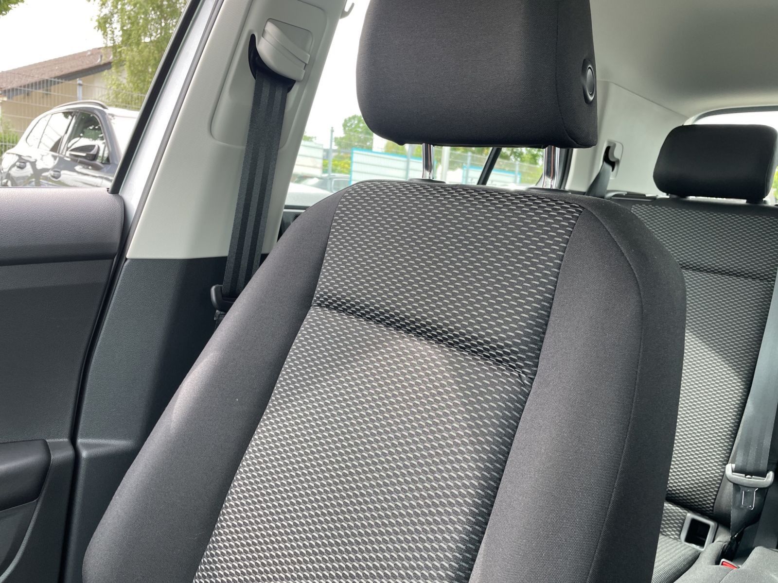 Volkswagen T-Cross - Bild 13