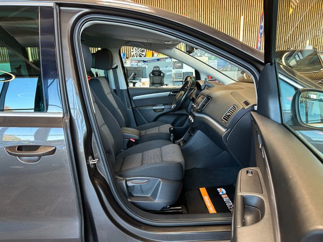 Volkswagen Sharan*7-Sitzer*3-ZONEN*SZHZ*NAVI*TEMPO*AHK*PDC