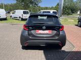 Toyota Yaris Hybrid 1.5 VVT-i Team Deutschland - Toyota Yaris: De