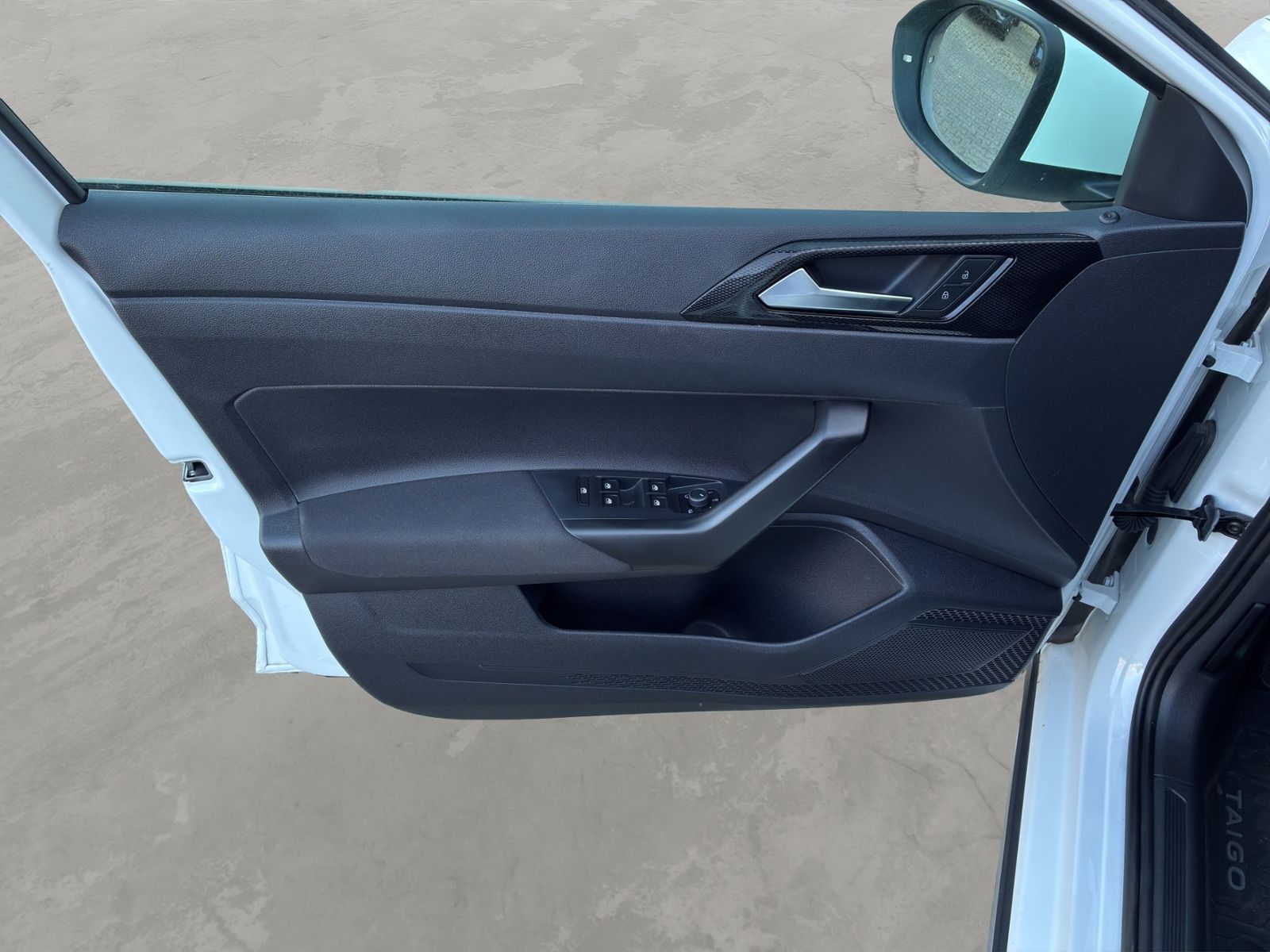 Taigo 1.0 TSI LIFE *LED*PDC*APP*