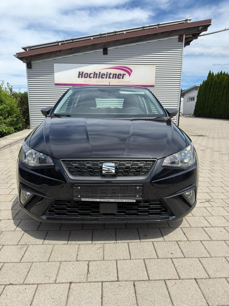 Seat Ibiza 1.0 TSI*Klima*LM*DAB*Met.l.Dellen auf Dach
