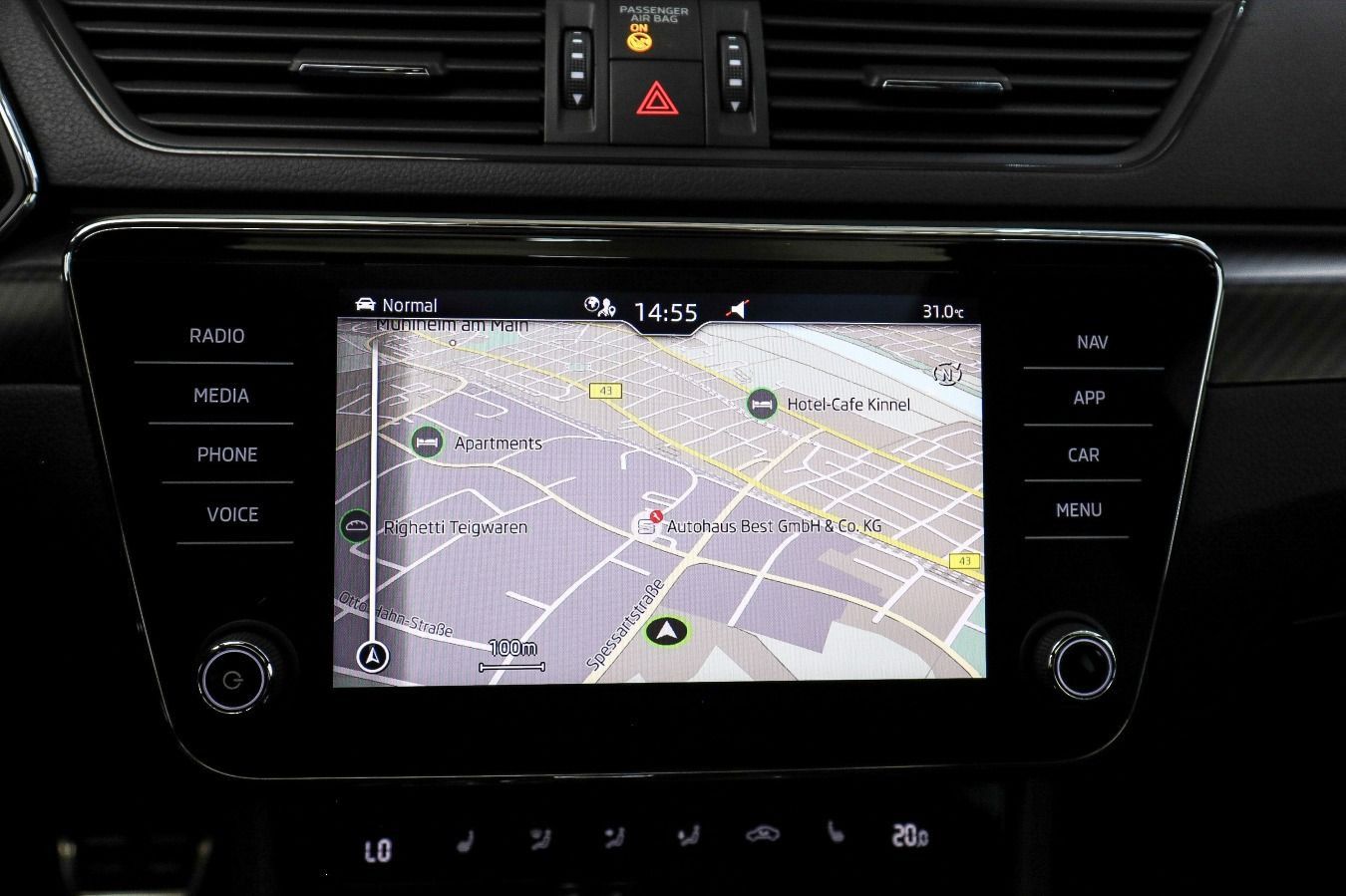 Skoda Superb - Bild 19