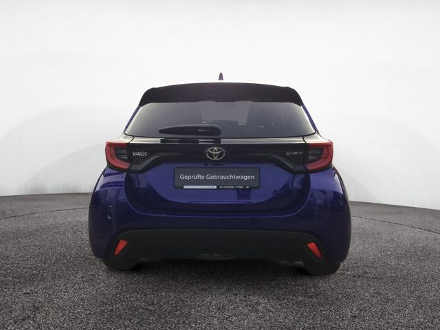 Yaris 1.5 Hybrid Style PDC SHZ KAMERA ACC LED