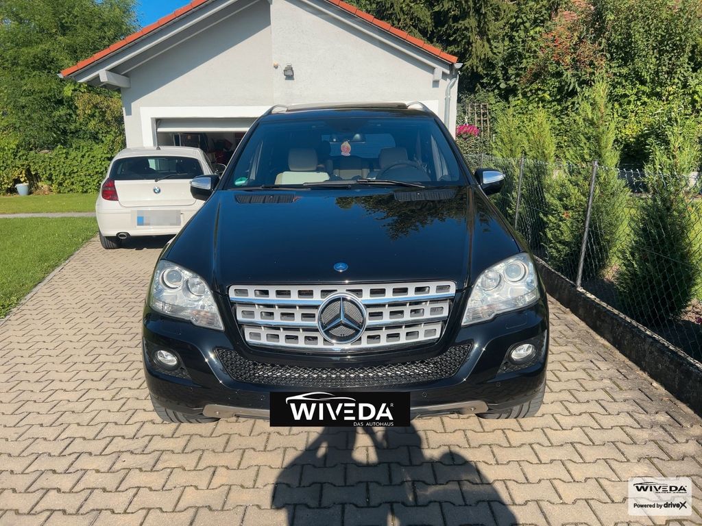 MERCEDES-BENZ ML 320