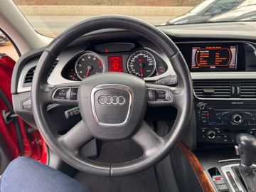 Bild 21 Audi A4 Avant Ambiente