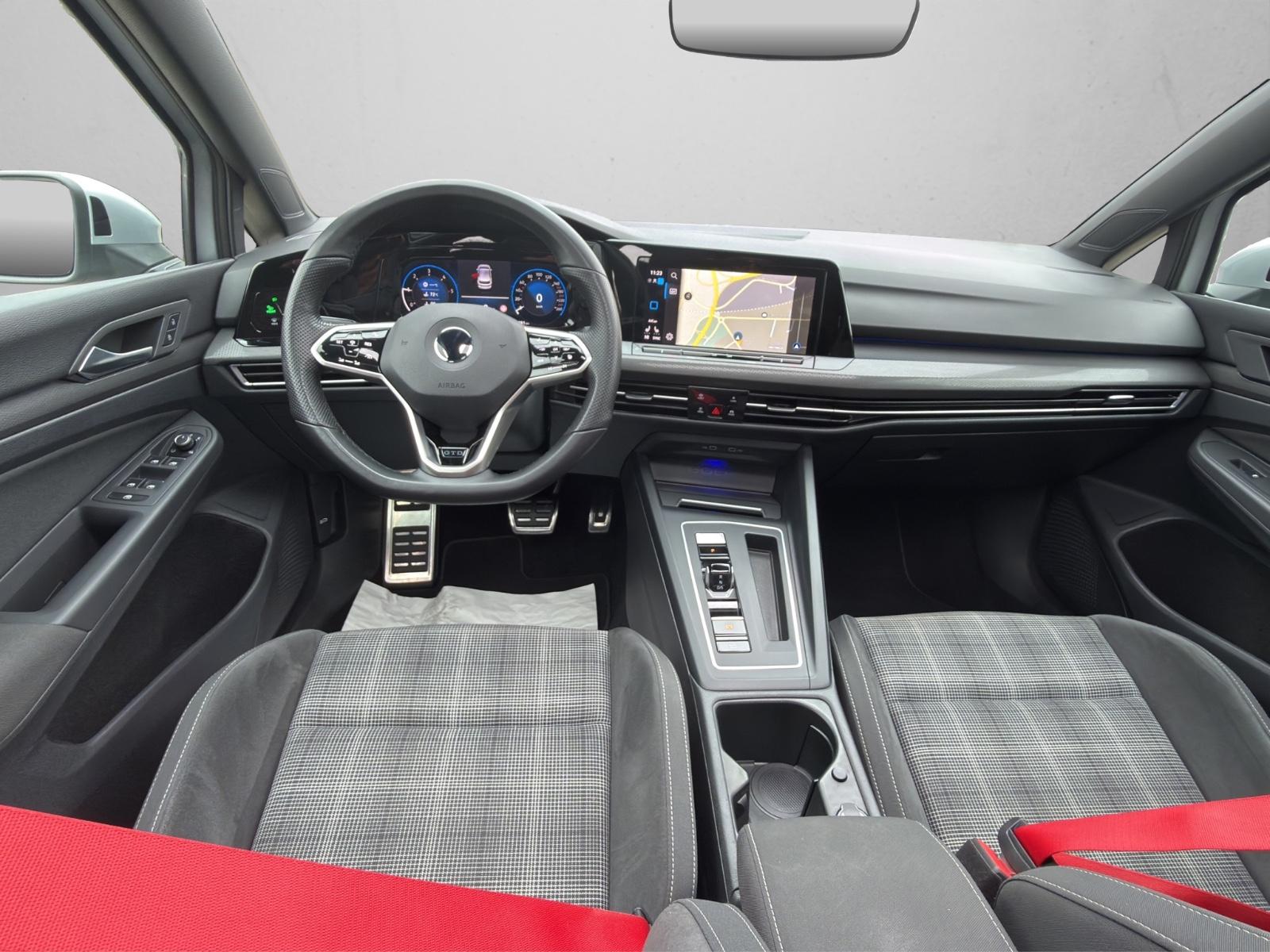 Volkswagen Golf VIII Lim. GTD StHz*AHK*Pano*Kamera*Keyless*, миниатюра 12