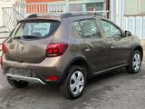 Dacia Sandero II Stepway Prestige - gebrauchte Dacia Limousine