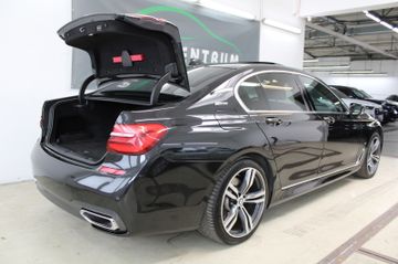 BMW 740 - 5