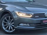 Volkswagen Passat  Highline BMT/Start-Stopp 4Motion - VW Passat Gebrauchtwagen in Solingen