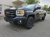 GMC Sierra K1500 SLE 4X4 - GMC in Berlin
