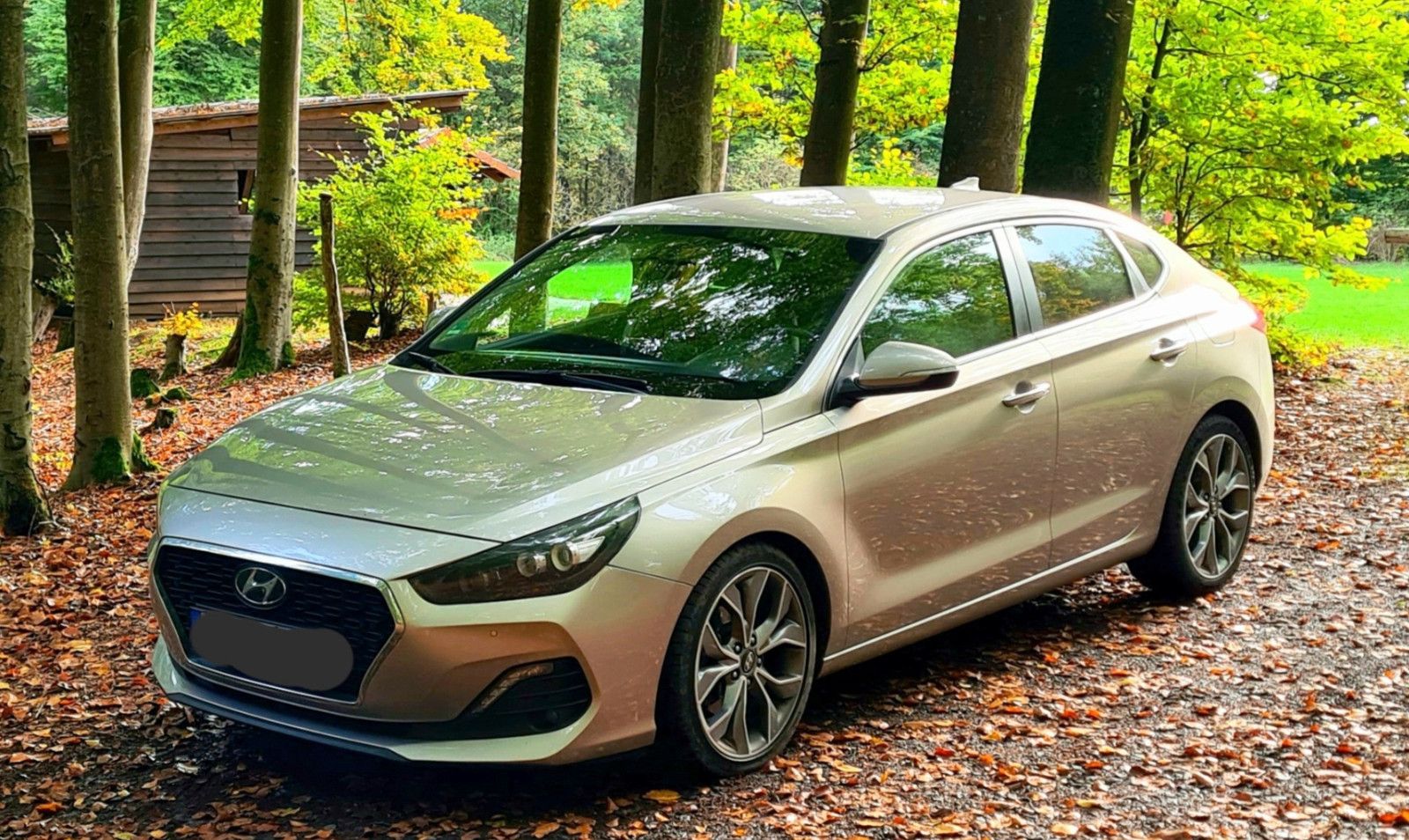 HYUNDAI i30