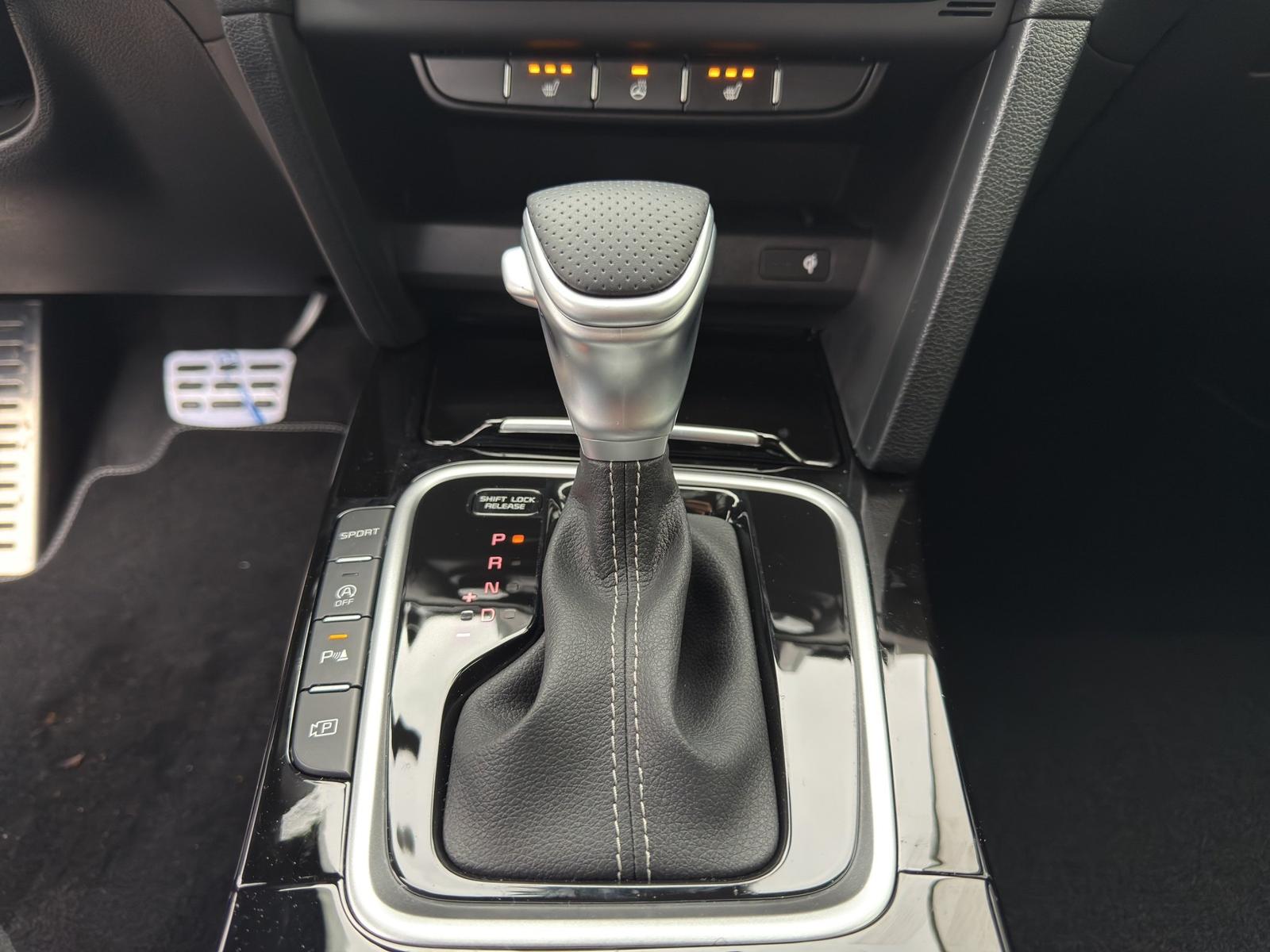 Kia cee'd GT-line 1.5 T-GDI DCT SW Kombi. 103 kW. 5-