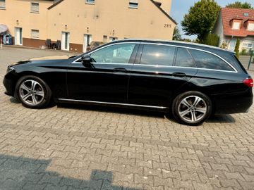 Mercedes E 200 - 8