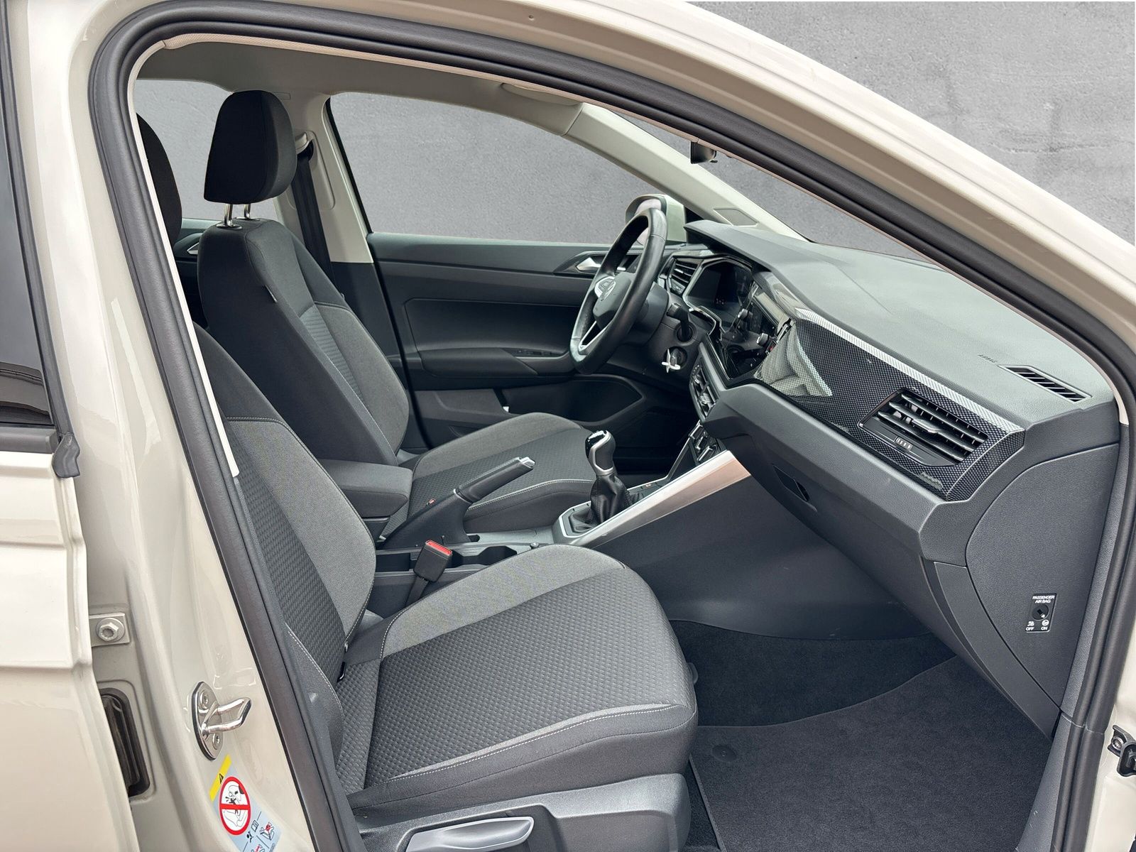 Fahrzeugabbildung Volkswagen Taigo Life 1.0 TSI App-Connect LED Sitzheizung