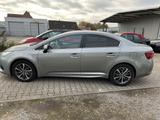 Toyota Avensis Business Edition echte 21.000Km 1.Hand - Toyota Avensis: Limousine