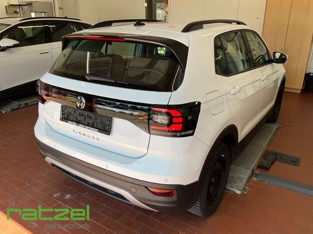 Fahrzeugabbildung Volkswagen T-Cross Life 1.0 TSI  Musikstreaming DAB Spurhal