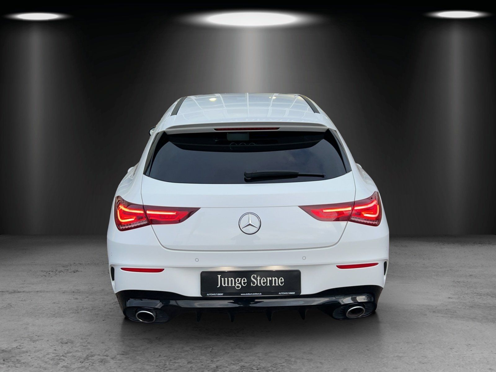 Fahrzeugabbildung Mercedes-Benz CLA 35 AMG SB Perf.Sitz LED Standhzg HighEndMBUX