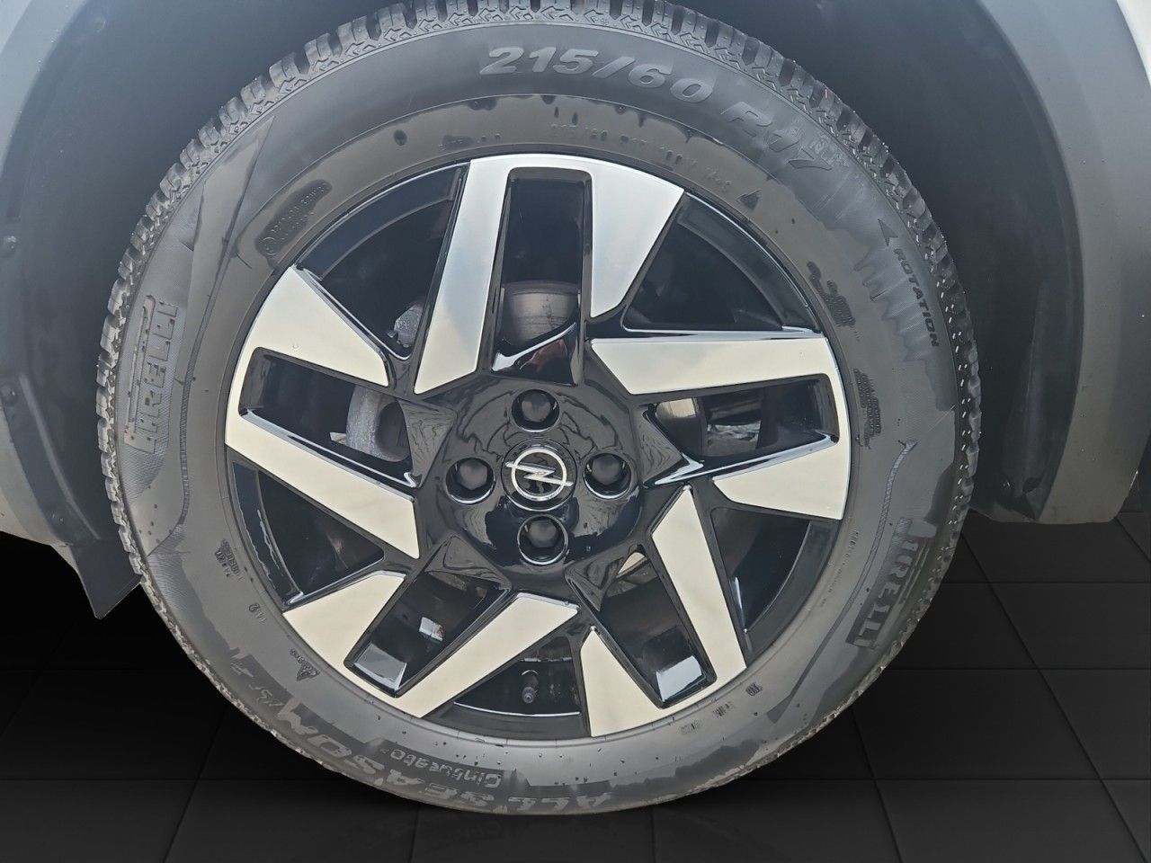 Fahrzeugabbildung Opel Mokka Elegance Winterpaket Klimaautomatik uvm.