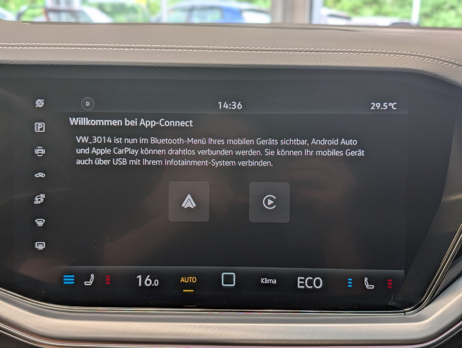 Fahrzeugabbildung Volkswagen Touareg 3.0TDI 4M R-Line VOLL Black 22" UPE 114T