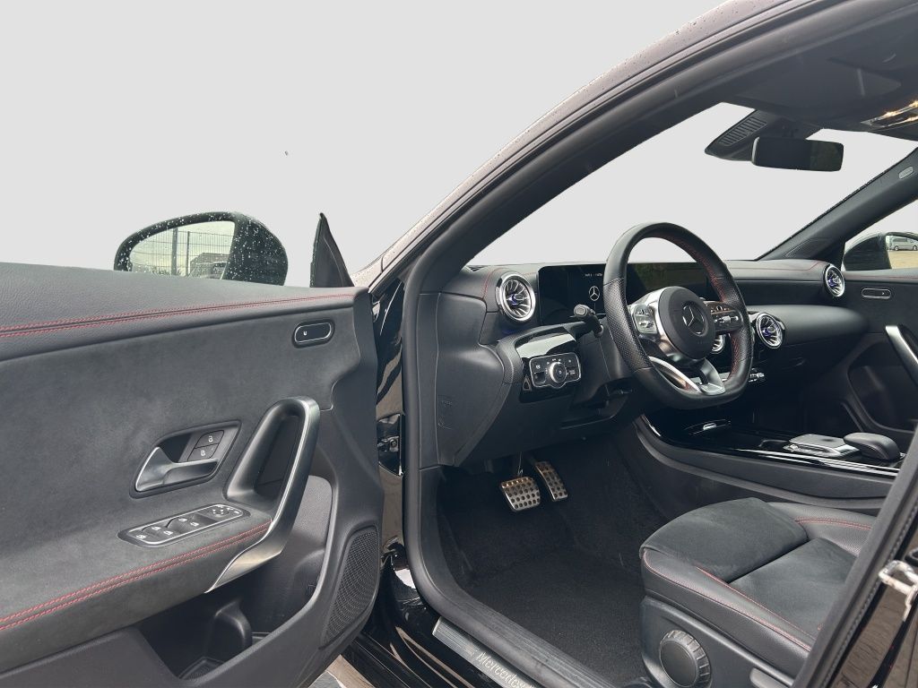 Fahrzeugabbildung Mercedes-Benz CLA 220 d SB AMG*NIGHT*LED*DAB*KAMERA*PANO*SITZH