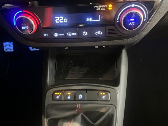 Fahrzeugabbildung Hyundai i10 Facelift (MJ25) 1.0 Benzin Turbo M/T N Line