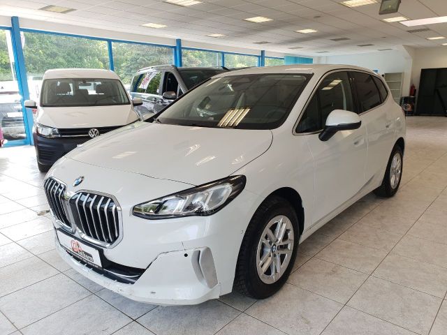 BMW 218i Active Tourer Luxury Line LED Leder Smartl.