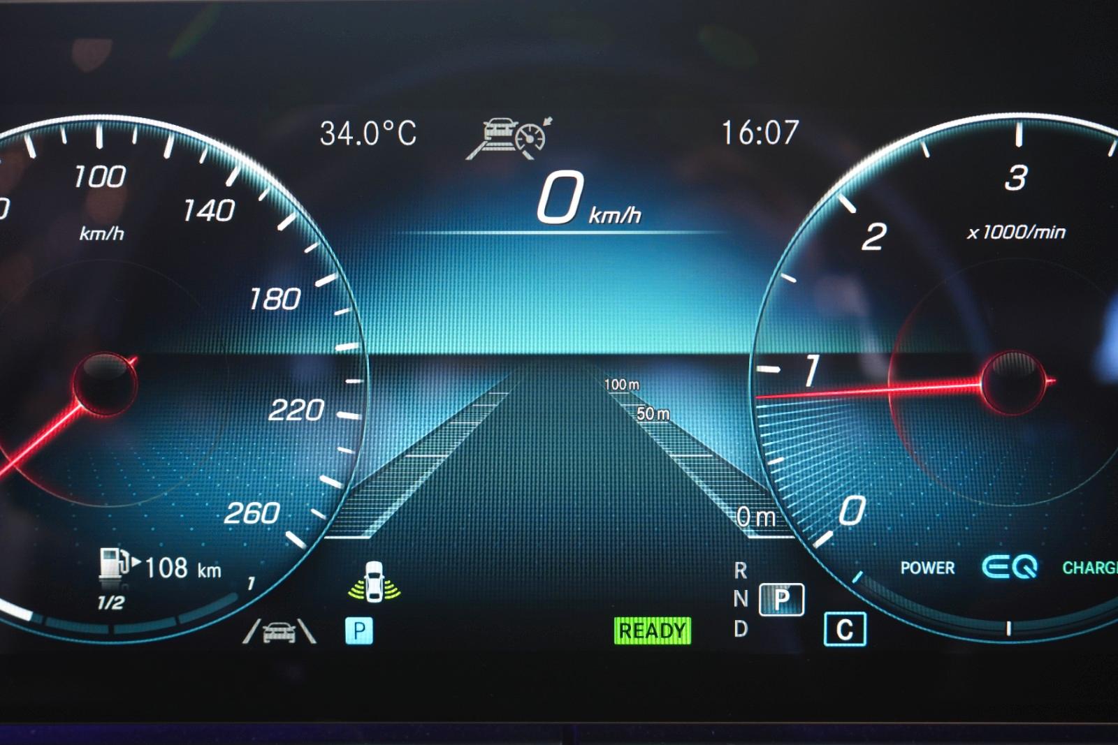 Mercedes-Benz E 300 T d 4Matic AMG-LINE *LEDER BRAUN|PANO*