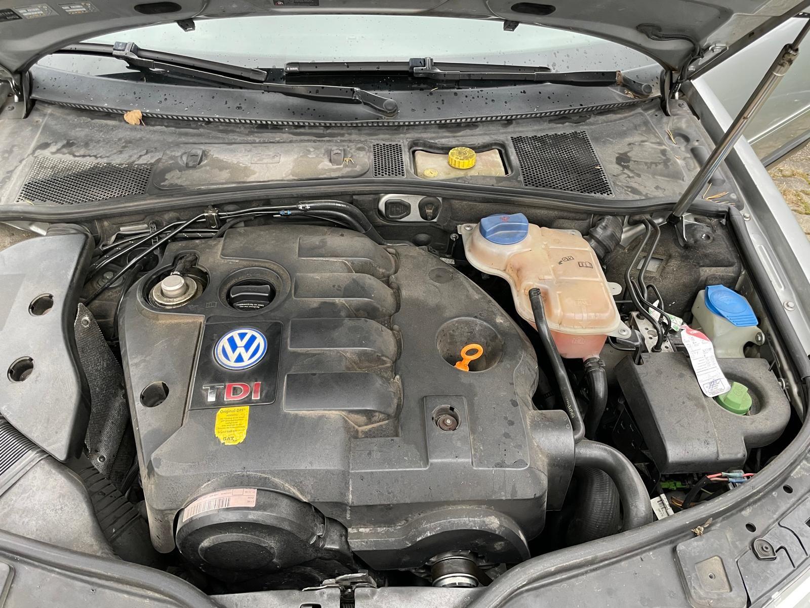 Volkswagen Passat 2004 — photo 6