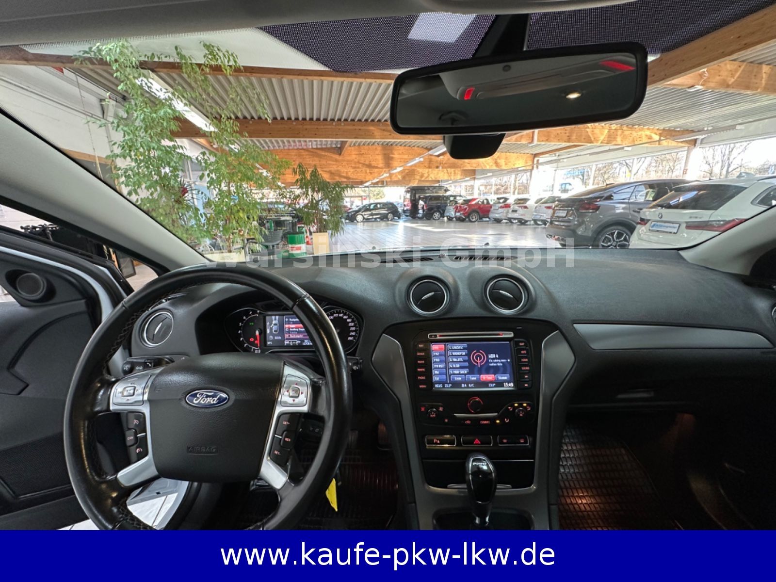 Fahrzeugabbildung Ford Mondeo Lim. Titanium*NAVI*PDC*Automatik*ZV