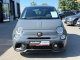 Abarth 595 ESSEESSE 1.HAND AKRAPOVIC 17" PDC SHZ - Abarth 500e