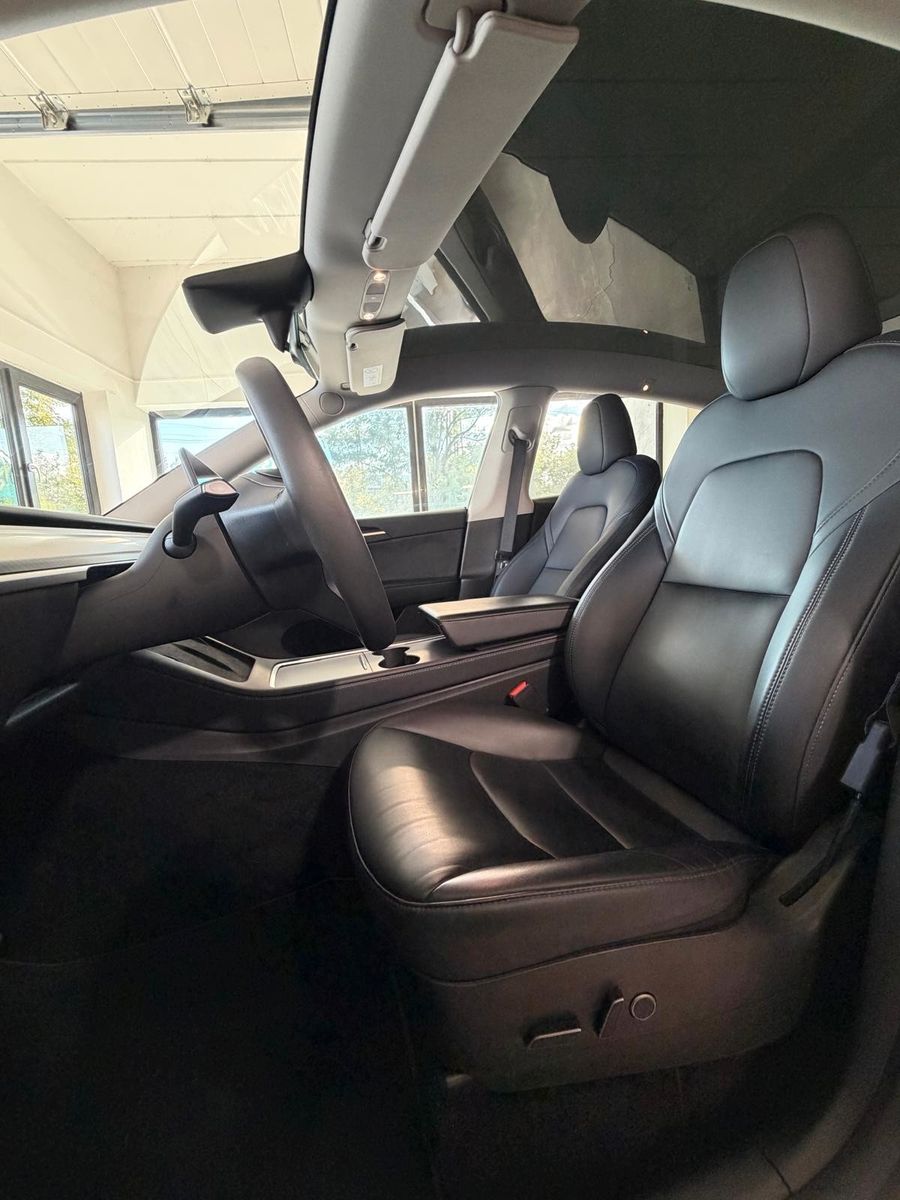 Tesla Model Y RWD Premium Matrix LFP Autop. Zertifikat foto 14