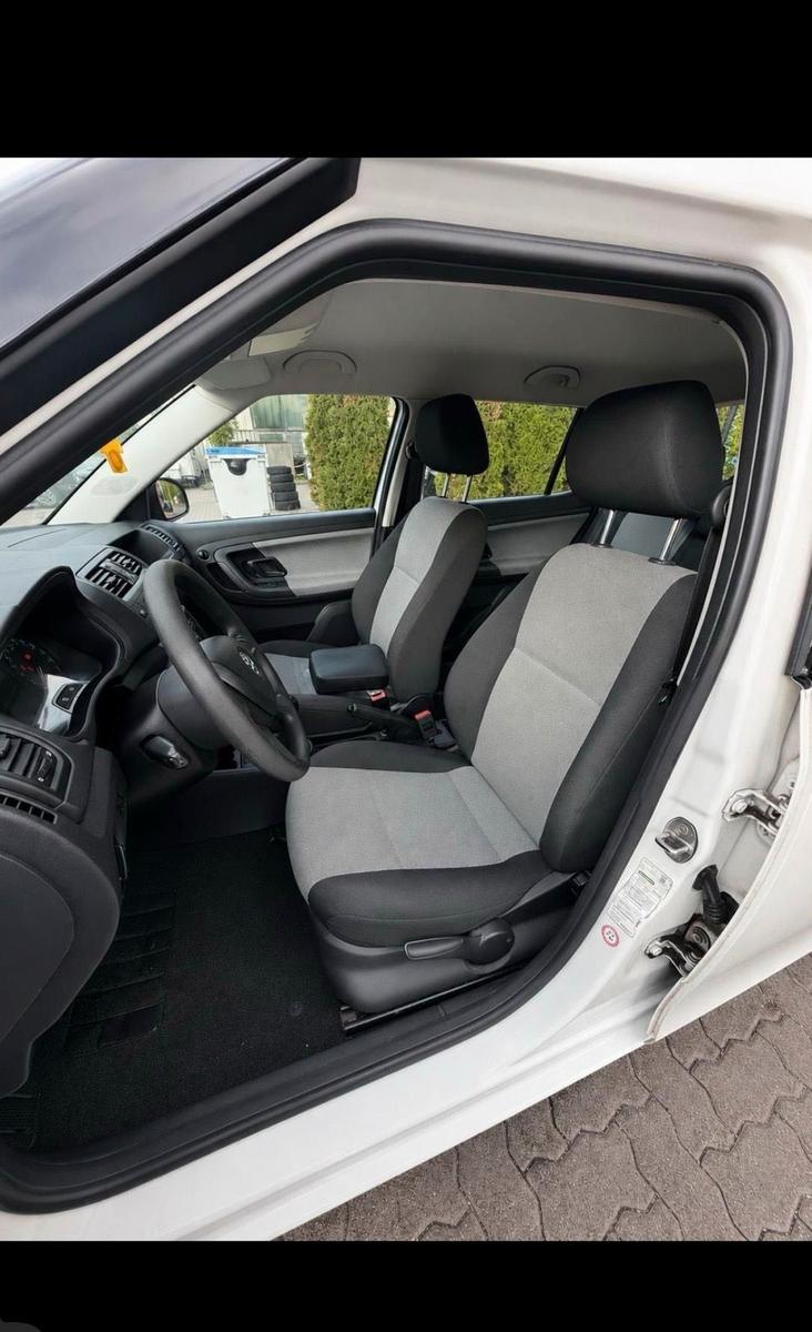 Skoda Fabia 2013 — photo 10