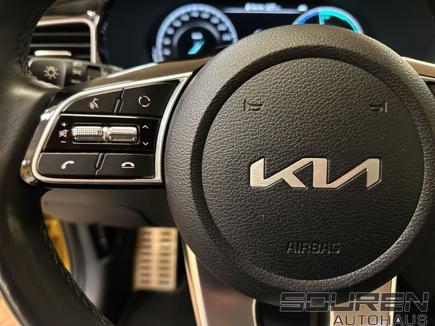 Fahrzeugabbildung Kia XCeed 1.6 GDI PHEV Platinum Edition Navi Leder D