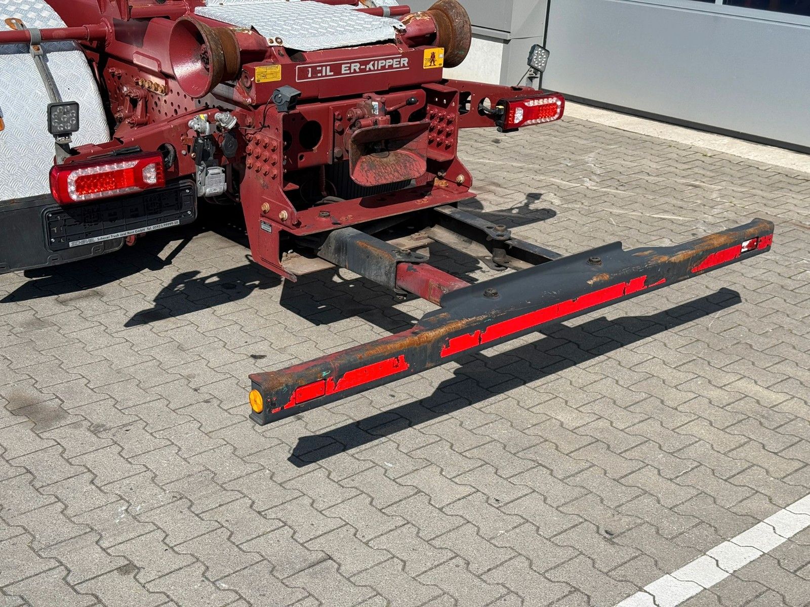 Fahrzeugabbildung Mercedes-Benz Actros 5 1835 4x2  MEILLER RK 14-65 Abrollkipper