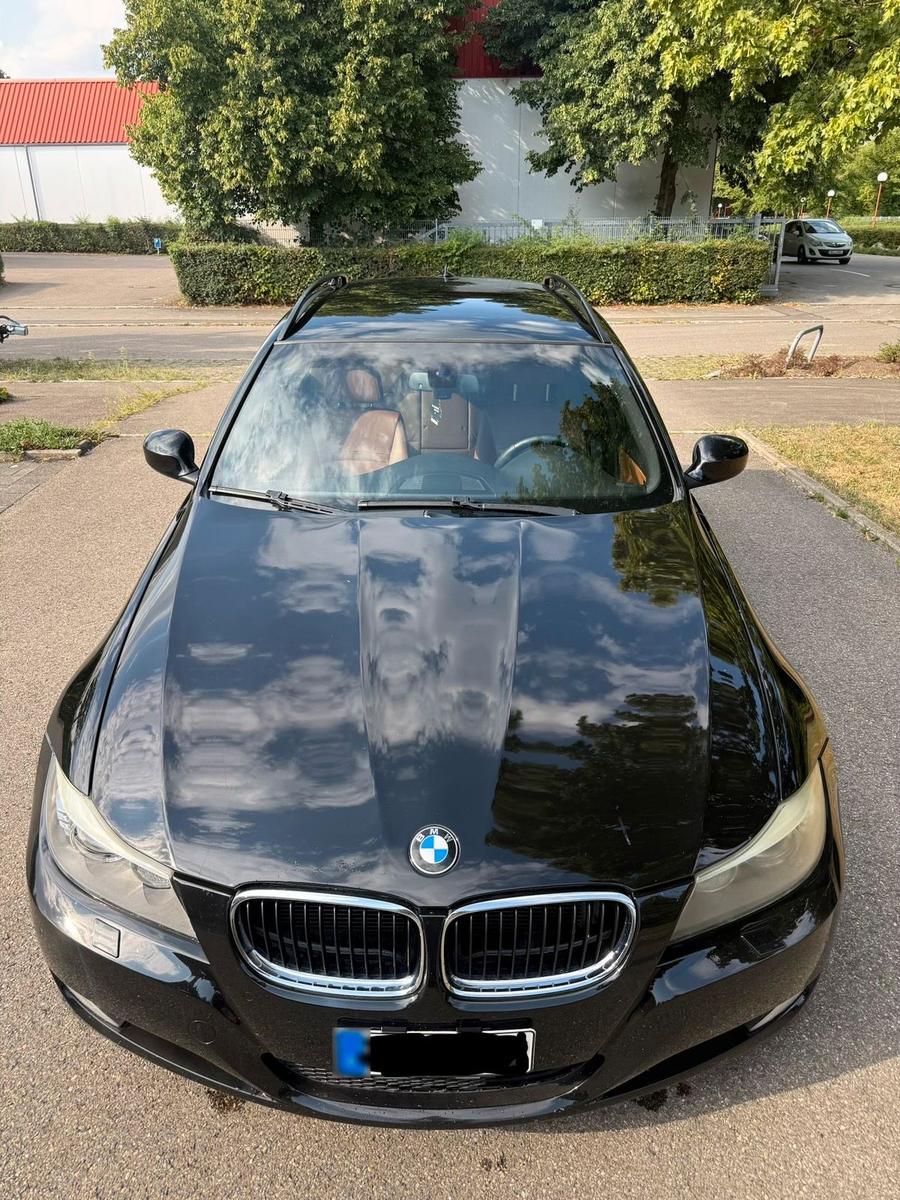 BMW 320