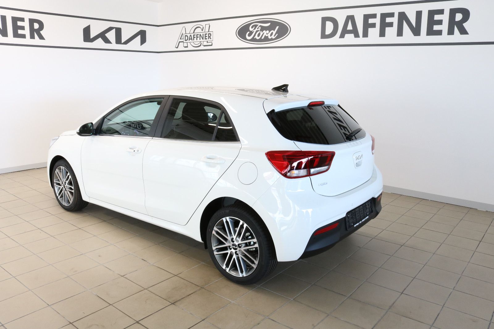 Fahrzeugabbildung Kia Rio Deutsches Modell !  7 Jahre Garantie !
