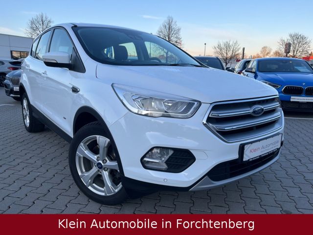 Ford Kuga Titanium Allrad Leder Navi Kamera AHK Pano