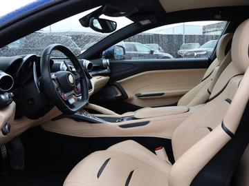 صورة مصغرة 20 لـ 2017 Ferrari GTC4LUSSO