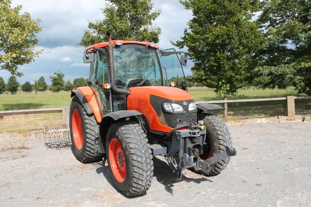 Kubota M8540, Zapfwelle vorne, Wenig Std.