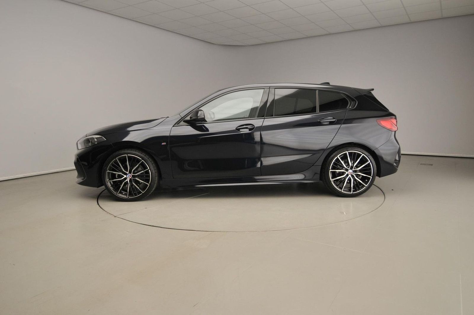 BMW 118 1 Serie 5-türig 118i | Handbak !! | M-Sportp imagem 2