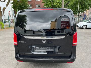 Mercedes V 250 - 6