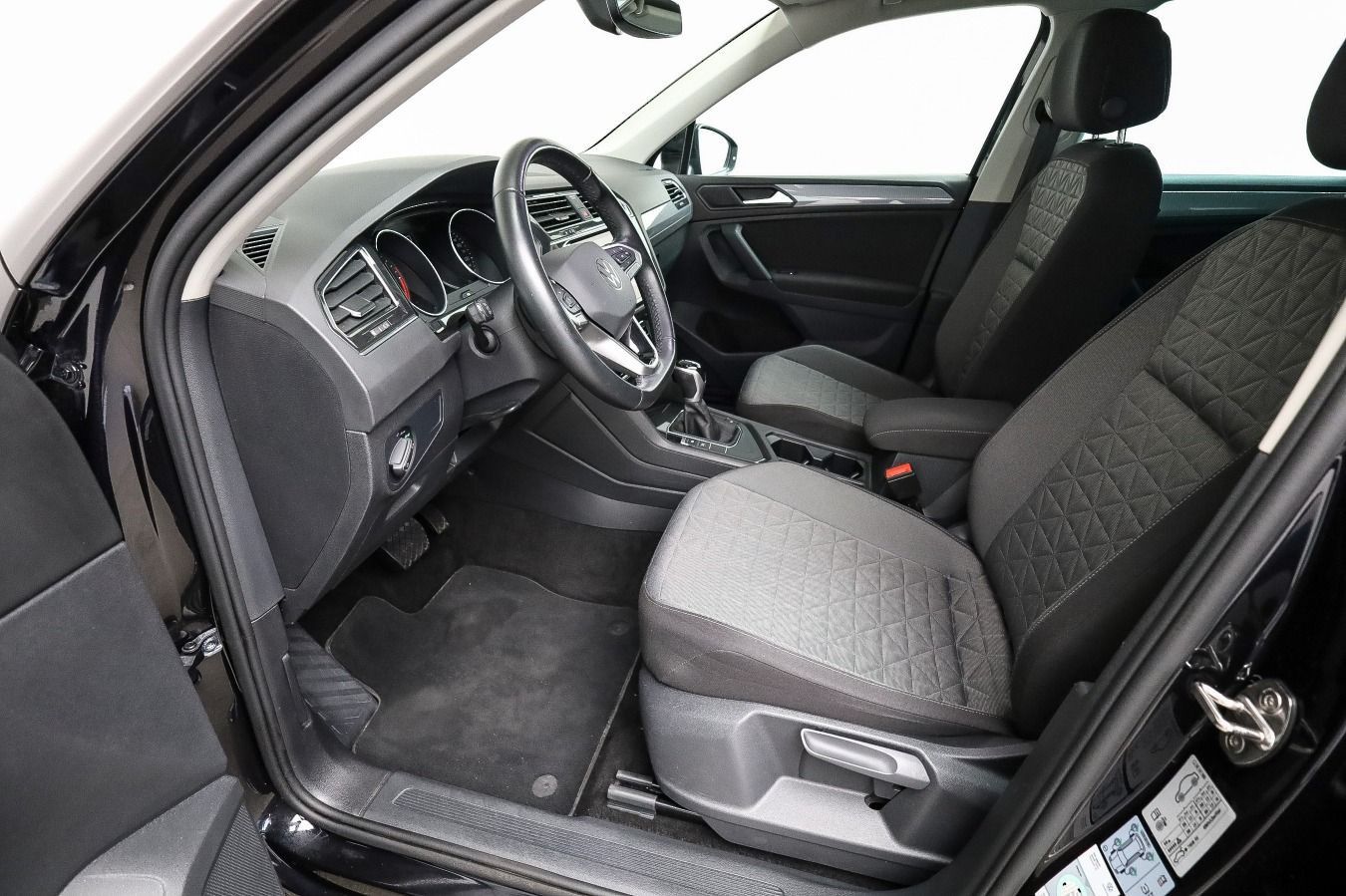 Volkswagen Tiguan - Bild 10