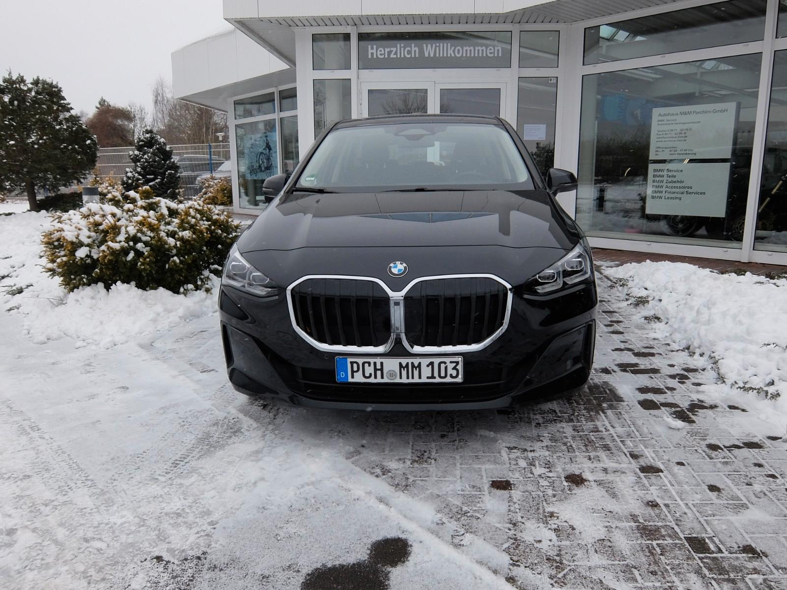 BMW 218dA Active Tourer LED NAVI DAB