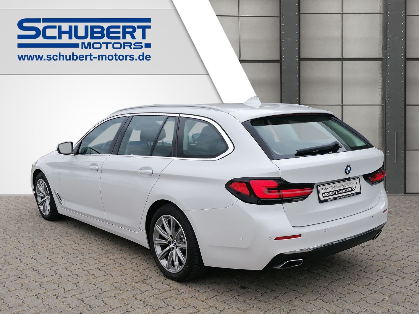 BMW 540 d xDrive Touring LED HUD DAPro AZV Standhzg foto 3