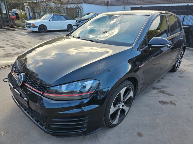 Volkswagen Golf VII Lim. GTI BMT